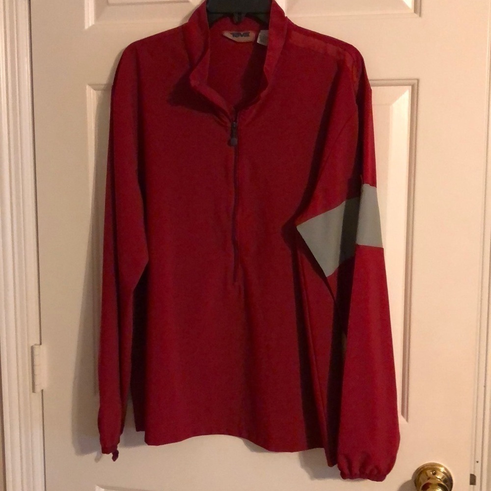 𝅺TEVA lightweight pullover